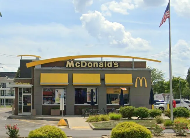 McDonald's Columbus 3 in Columbus, Indiana